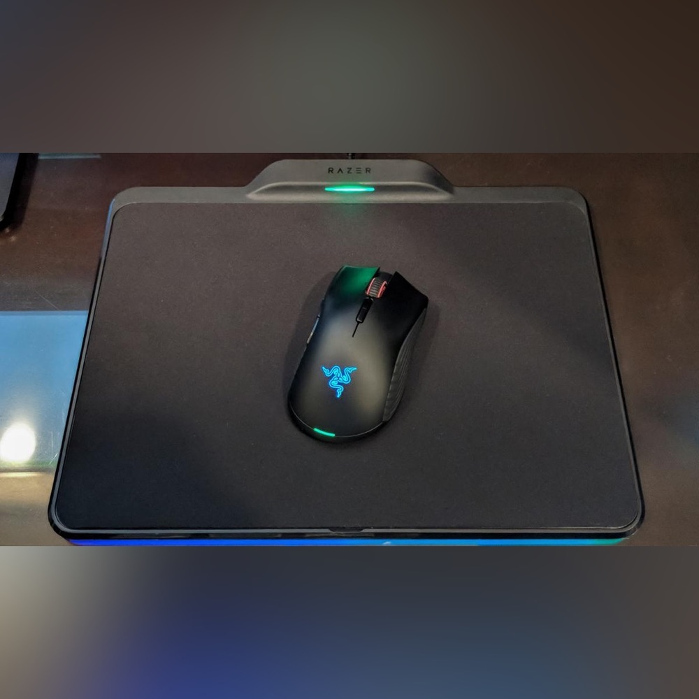 Razer Mamba HyperFlux Wireless Gaming Mouse and Firefly Mouse Pad GreatCondition